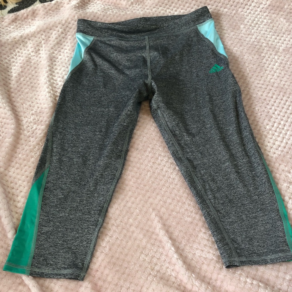 adidas Capri leggings size XL girls EUC